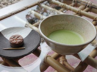 9th floor, matcha(gree tea, service, in the morning)