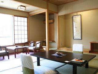 Japanese style room-South bldg.