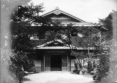 兵衛向陽閣-本館.jpg