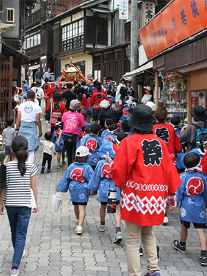 兵衛向陽閣-湯泉神社の秋祭り2017-1.jpg