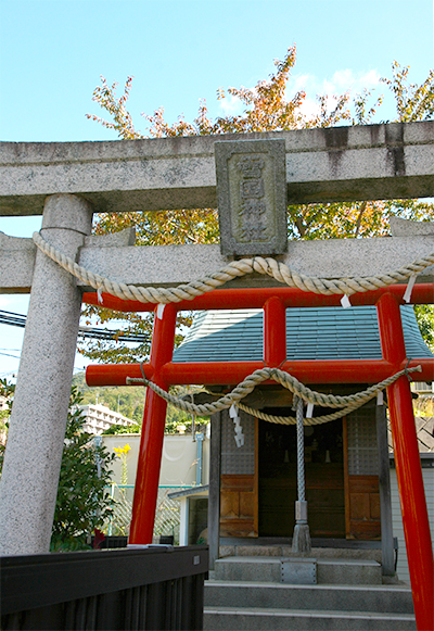 雪国神社.jpg