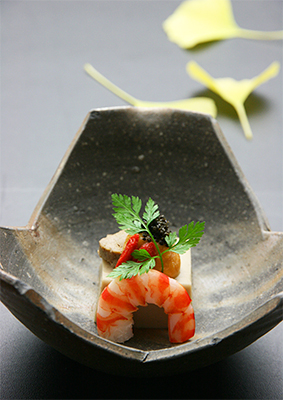 海老芋とフォアグラの豆腐.jpg