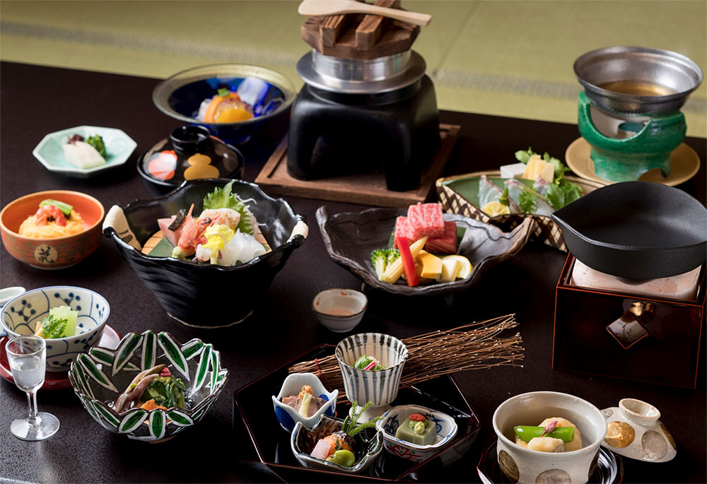 お部屋食旬会席料理