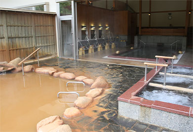 露天風呂（男湯）
        