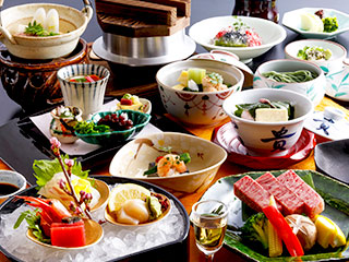 Kaiseki-Japanese multi-course dinner