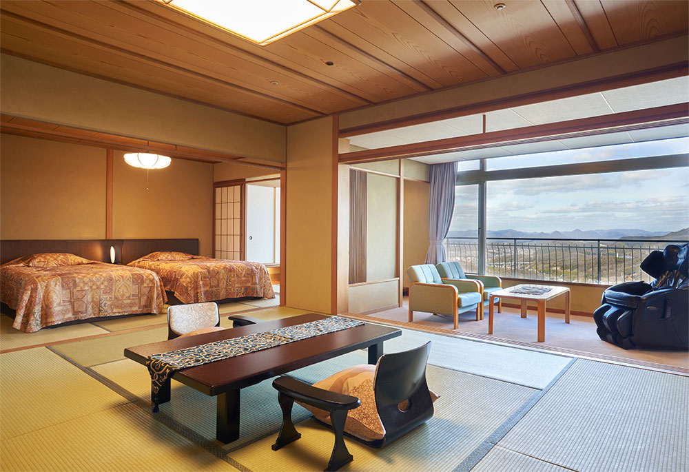 ベッドルーム付客室