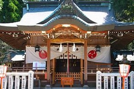 湯泉神社