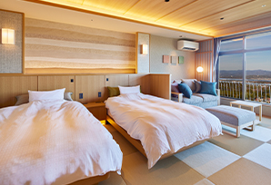 画像:展望露天風呂付和モダン客室「すいらん」オープン